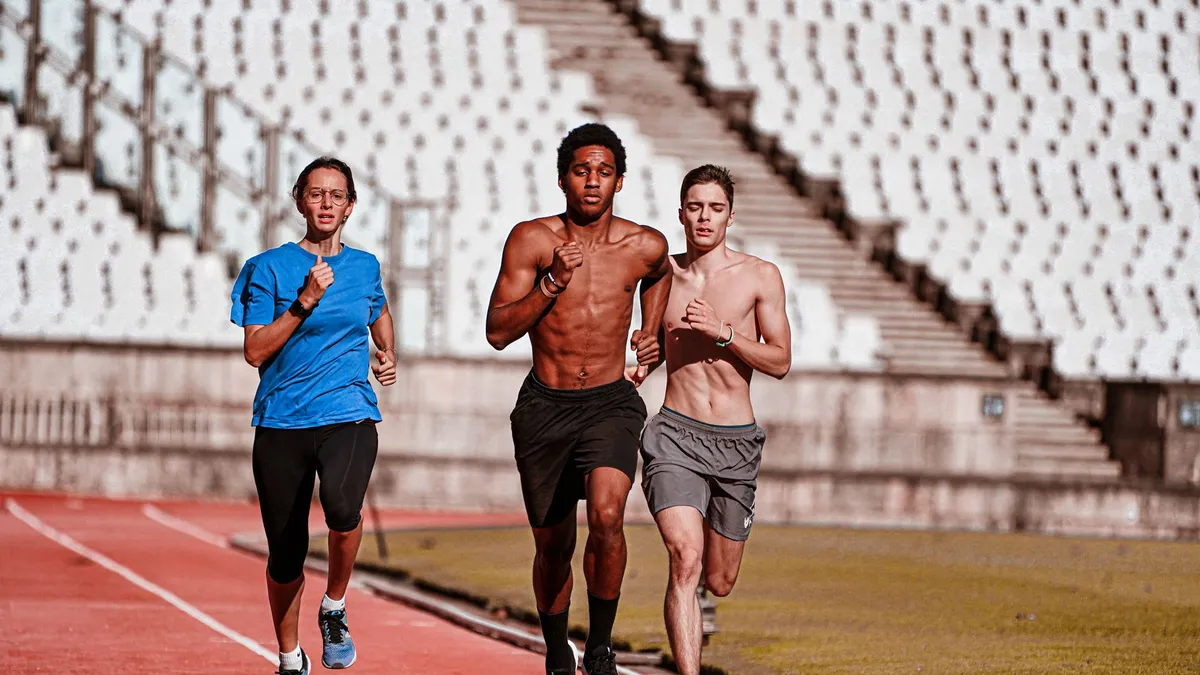 Loop je te hard? Dit is je ideale hartslag tijdens het hardlopen